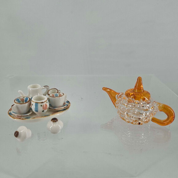 Vintage Dollhouse Curio Display Cabinet China Hutch Wood w tea set glass teapot - Picture 8 of 8